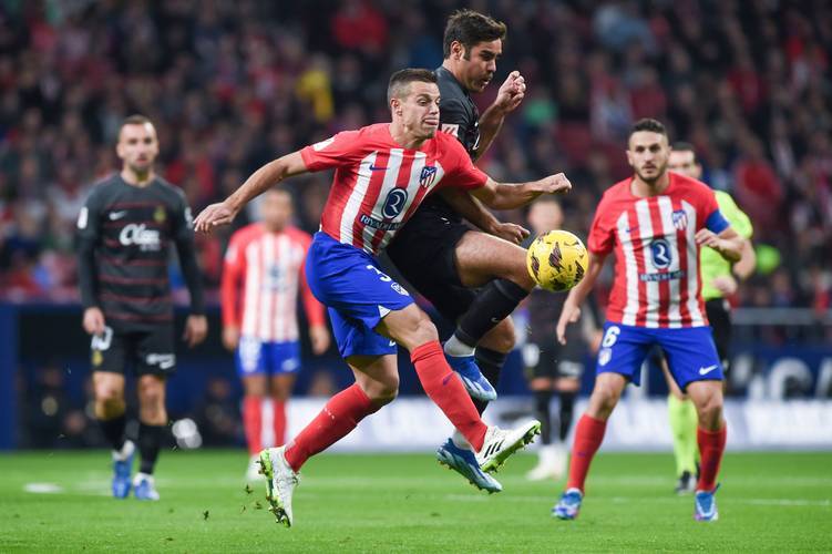 火力全开！孙颖莎王楚钦直落三局击败法国组合，助中国队先拿3分