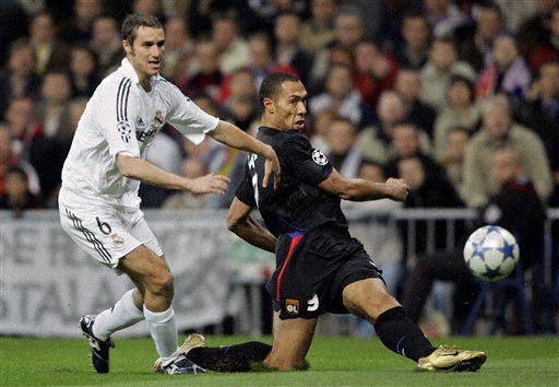 齐沃：要振作和学习，足球和生活总会有转机；伤员周日难复出