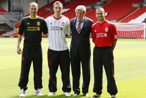 表情严肃！杨鸣回应遭江苏大逆转：球员没能站出来，大家畏手畏脚