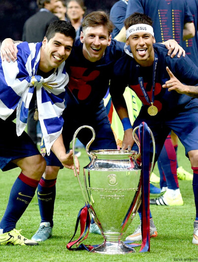 阵容不整，U22国家队今日训练仅18人参加