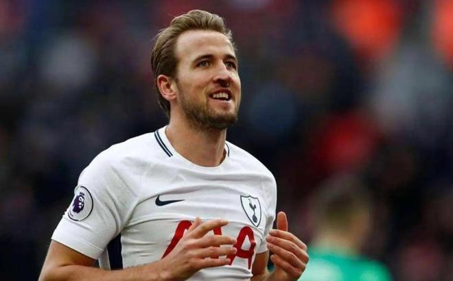 曼城替补席依然豪华