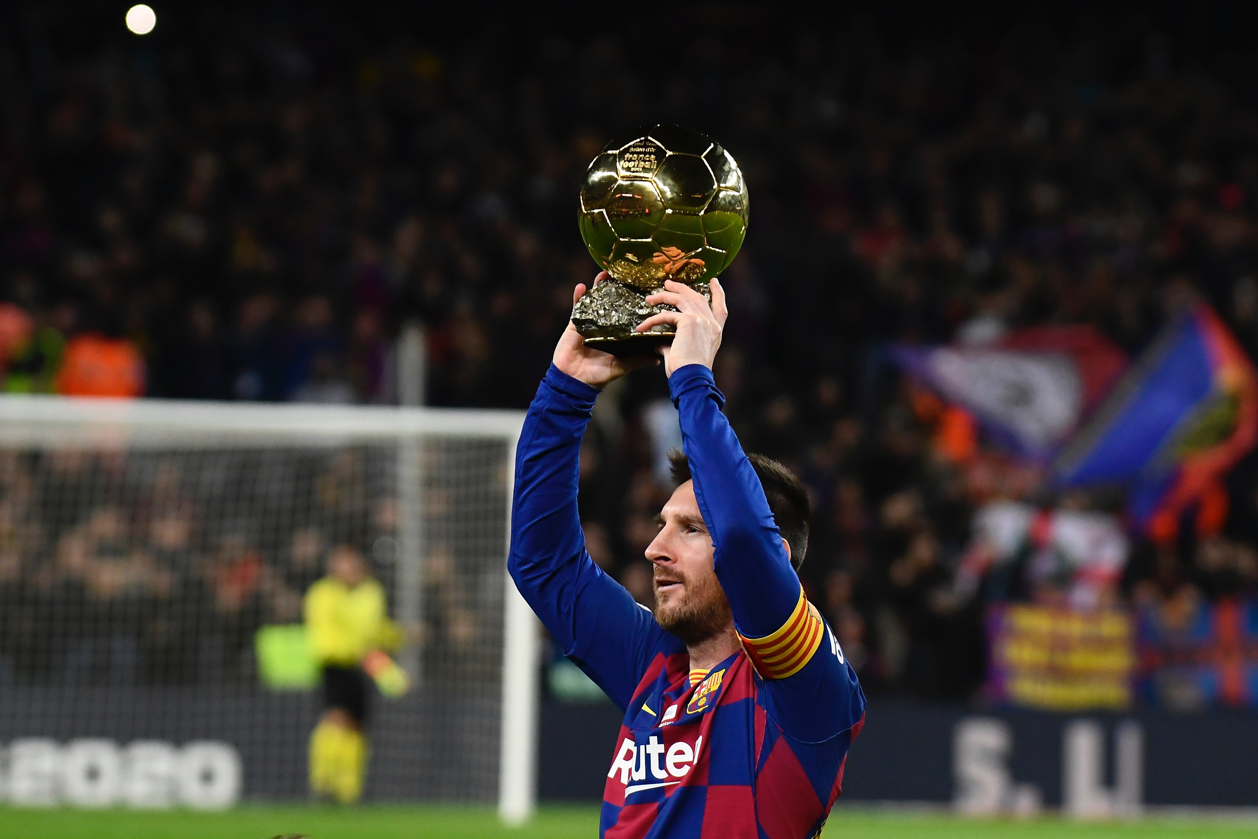 因伤缺席今年剩余比赛阵容：德布劳内、卡瓦哈尔、加维等在列