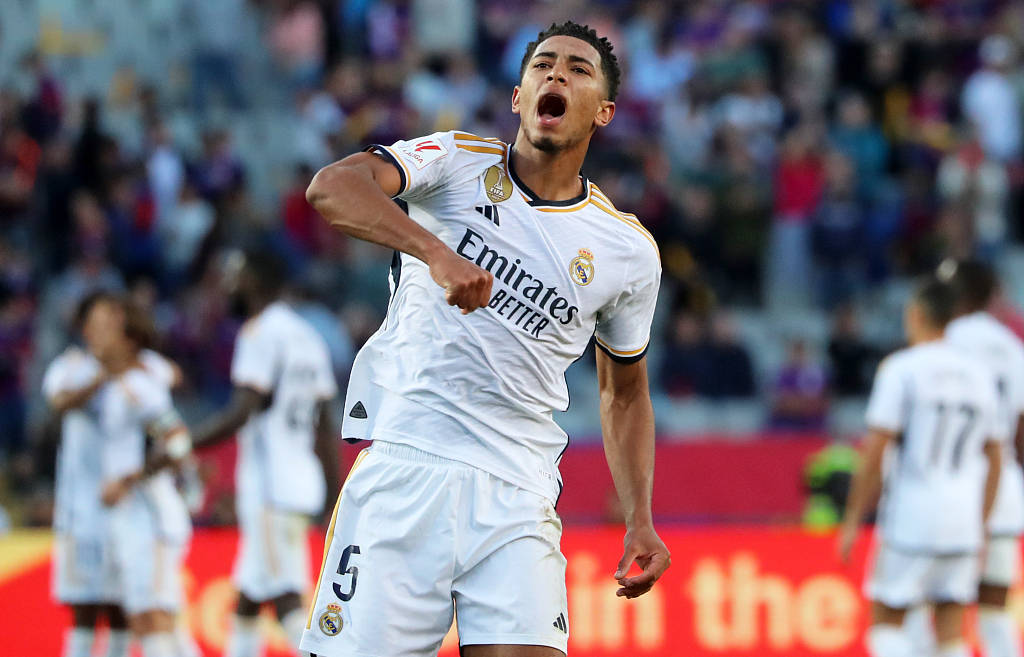 谭龙效力亚泰8年陪球队降级又冲超，如今再次跟随球队降级