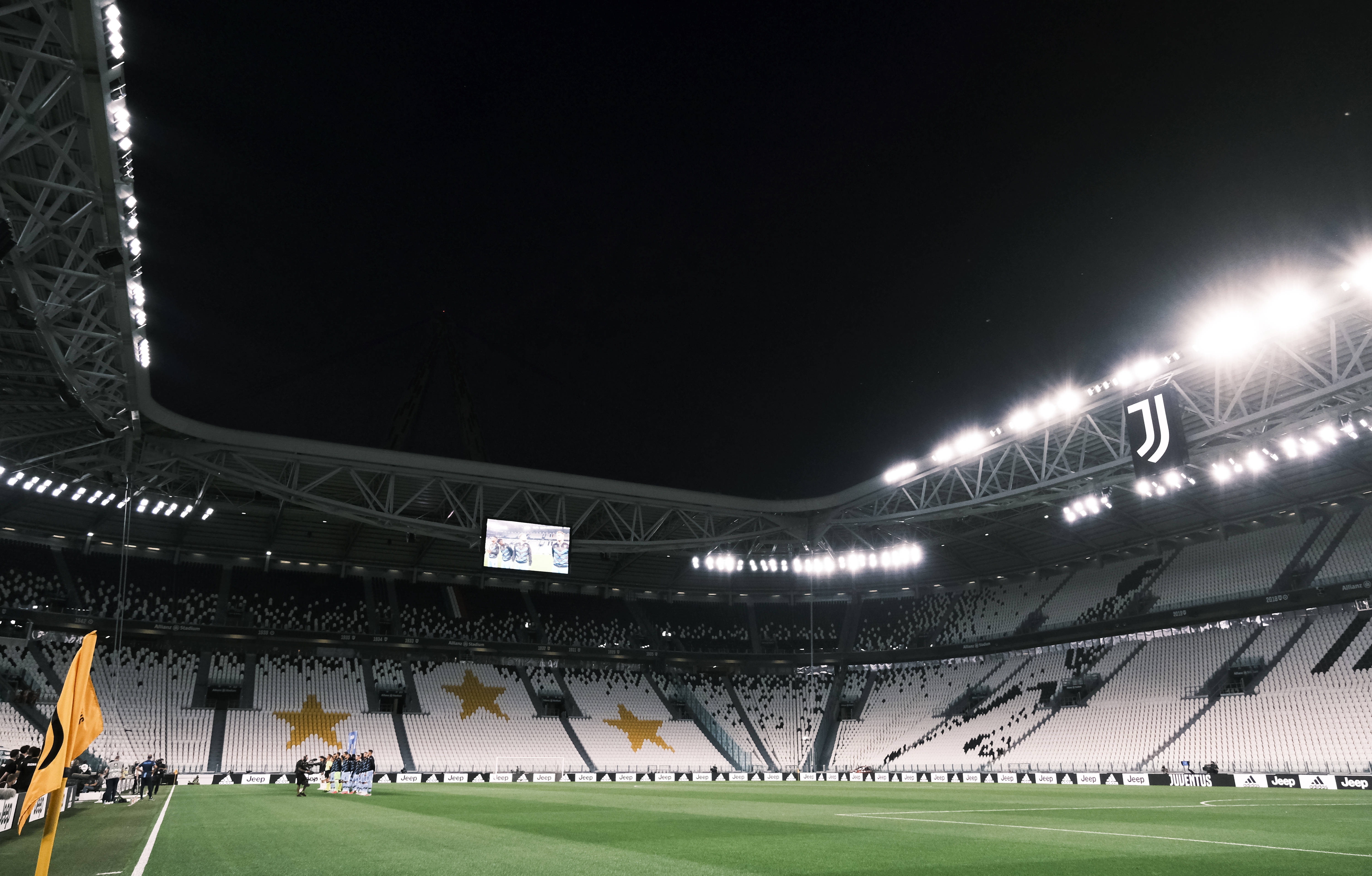 英媒：土耳其一名银行女经理诈骗球员3300万镑，被判入狱102年