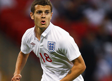 足球意大利名帅重返教练席，引全球媒体关注