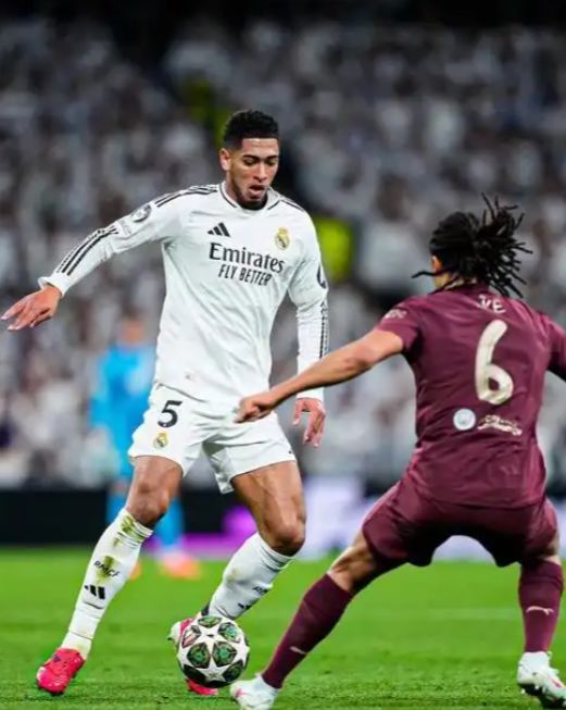 门将看呆：这也能进？