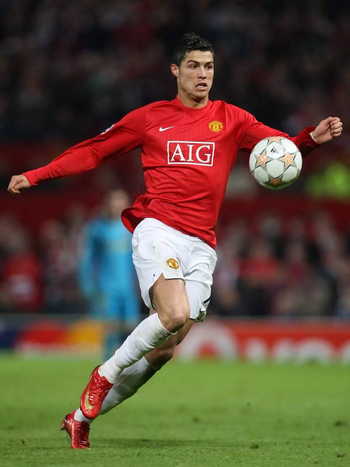 篮球湖人球员赛后接受媒体采访