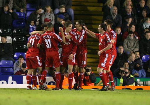 体育精神，霍伊伦祝贺麦克托米奈和苏格兰晋级世界杯