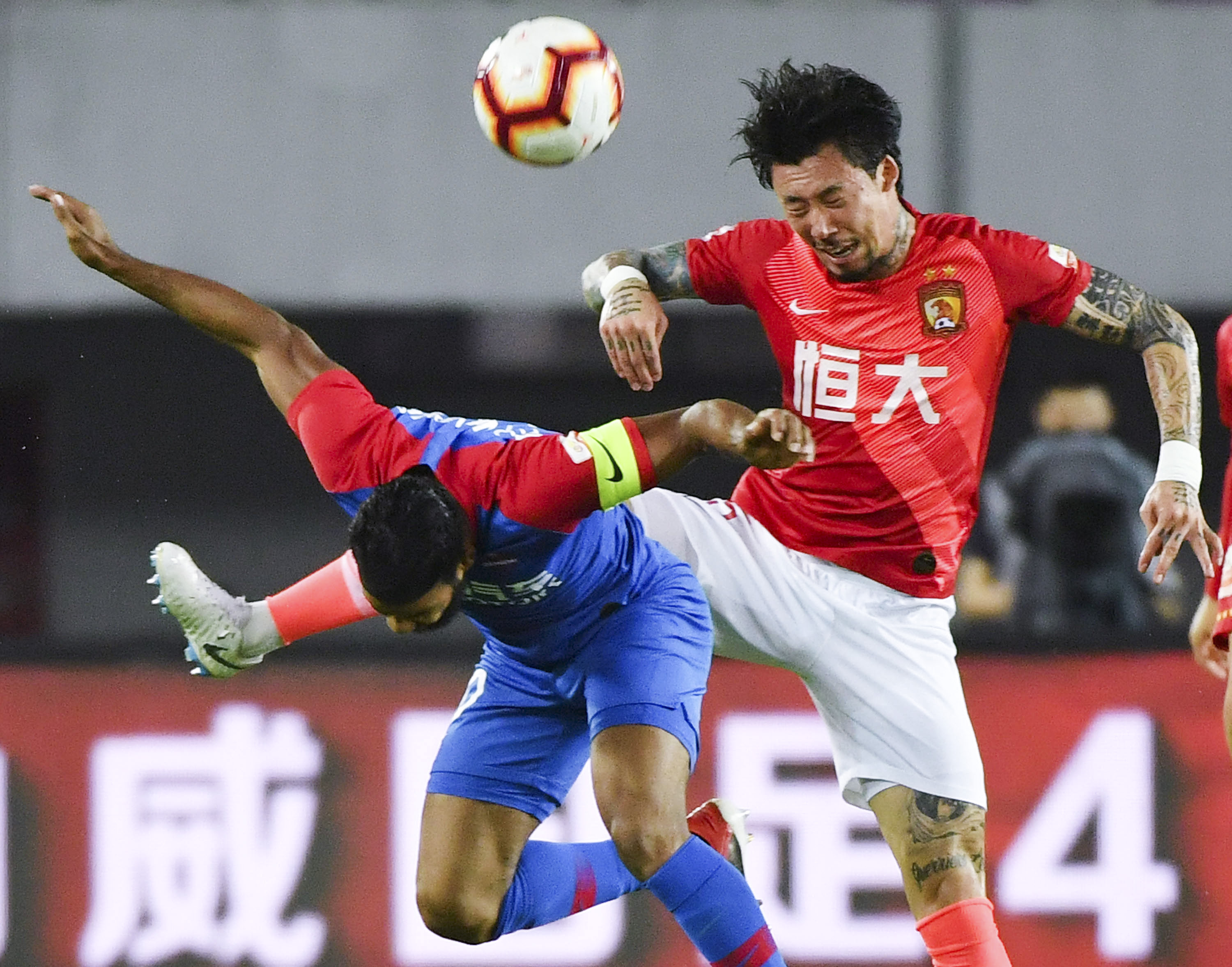 美职联官方列足坛历史助攻榜：梅西距历史第一只差4次