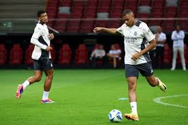 就的同时 就的同时